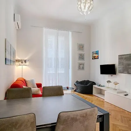 Sr1 Ariston - Centralissimo A Apartman *