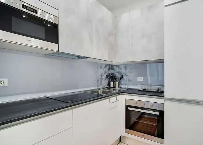 Sr1 Ariston - Centralissimo A 산레모